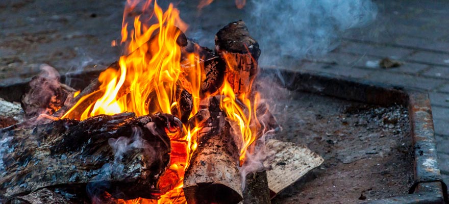 Everything You Need To Know About Campfires