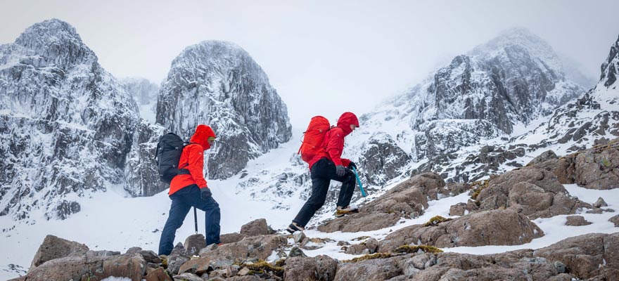 7 Winter Mountain Walks for Beginners