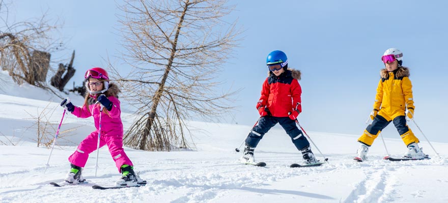 Kids skiing equipment