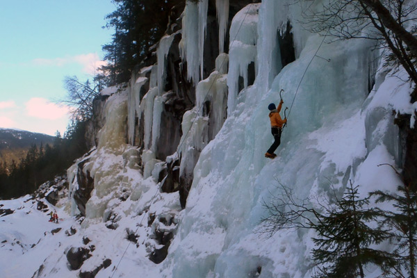 person ice climbing in Rjukan